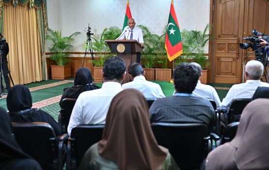 Court amuraa hilaafukamah ninmai Adhadhu noohah raees office ge press thakun furusathu bandhukoffi 