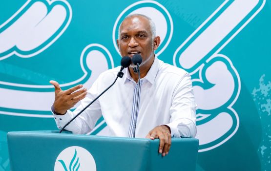Aburaa behenee sarukaaruge masakathaai siyaasathuthakah dhakkaane vaahakaeh netheema: Raees