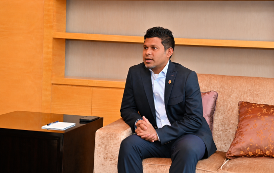 Faaithuvi ha mas dhuvahu naibu raeesah aamdhaneege gothugai libunee 3 lakh rufiyaa