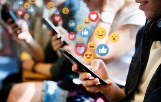 Maldives to ban some social media Apps for minors