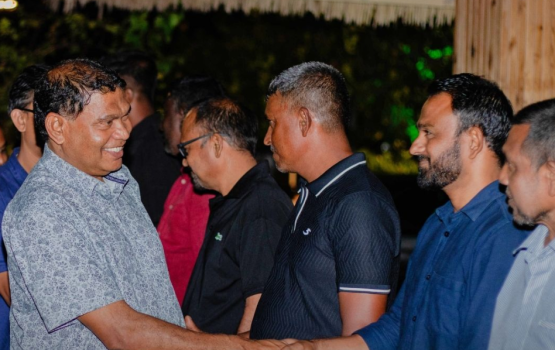 Hatharu mahuge musaara'aa eku amillah vaki vumuge furusathu FENAKA muvazzafunnah dheefi 