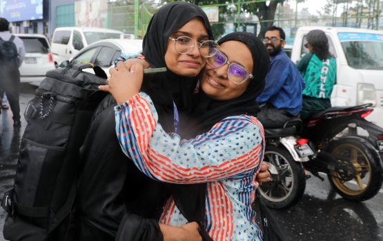 Vathanee hidhumathuge  thinavana batchge 352 baiverin maafilaafuttah furaifi 
