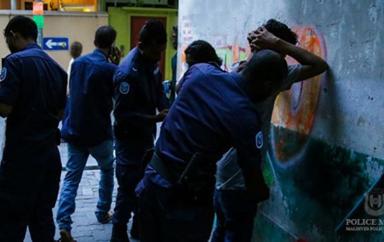 Maradhoo Feydhoogai hingaa drug cafe eh bandhu kuran courtun amuru koffi 