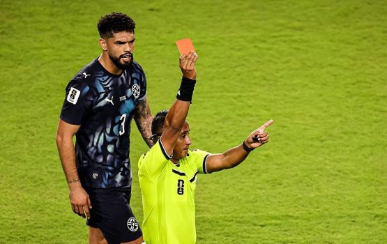 World Cup 2026: Anga foruvumun dhekki furathama rai card Almiron ah