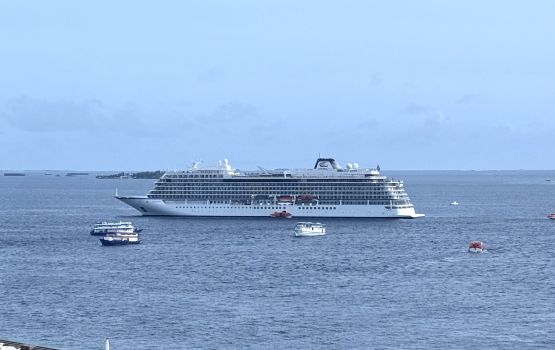 700 ahvure gina fathuruverinnaaeku China ge furathama cruise liner raajje athuvejje 