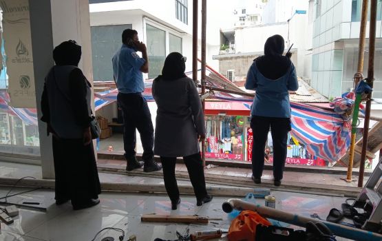 Majeedhee magugai hadhamundhiya imaaraathakun dhe meehun vettun: Ihumaaluvi faraaiy joorimanaa koffi 