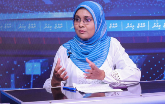  64 memberun ge voter eku, Tax commissioner akah Fathimath Ameeza ayyan kuran majileehun faas kohffi