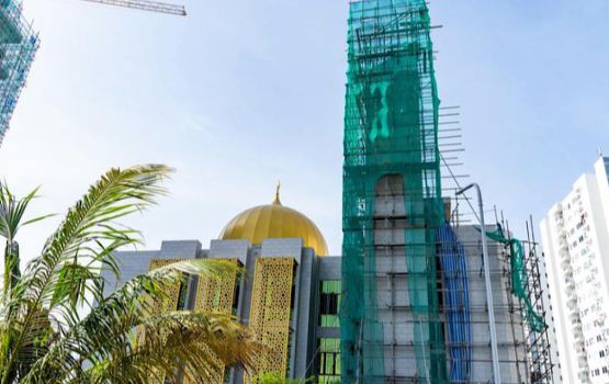 Aman Udhares sarahahdhugai binaakuraa 1800 meehunge jaagaige miskithuge 85 insahtha nimijje 