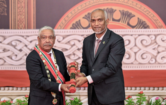 Nisha Izzudhdheen: Champa aai Uchchu himney hen 4 beyfulhakah