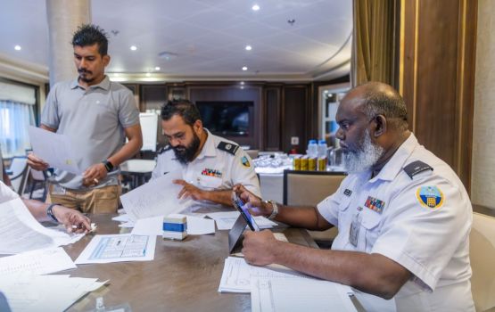Mudhalaai passenger un balaifaaskurumakee gaanoonee zinmaaeh: Customs