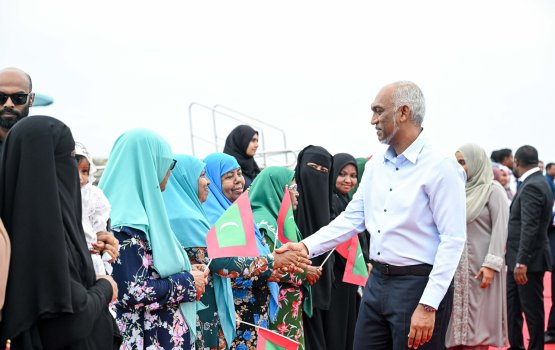 First Couple travel to Ukulhas for key summits