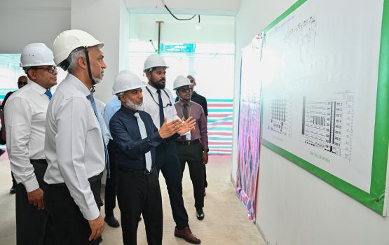 Arabiyyaa Schoolge aa imaaraathuge masakkaiy raees ballavaa lavvaifi