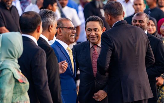 Thinadhoo aabaadhuvithaa 60 aharu faahaga kurumugai 2 Raees in