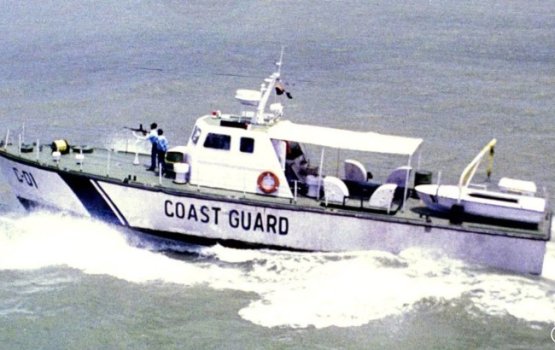 India rescues 2 Chinese sailors after cargo ship sinks
