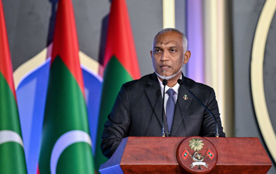 Saththain saththa muslin gaumehge gothugai oiy sharaf dhemehettumah Raees ilthimaas kuravvaifi
