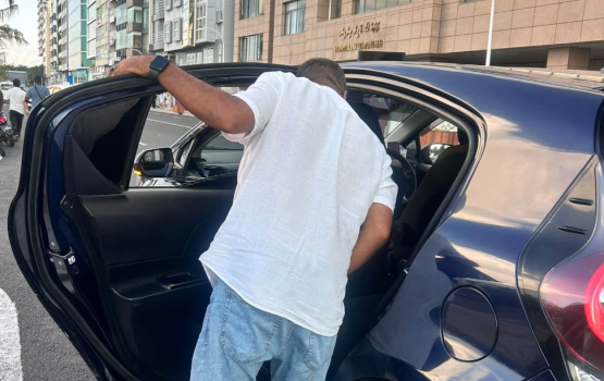 Thuthu kujjakah hodulevumun taxi driver 1,000rf negi massala eh!