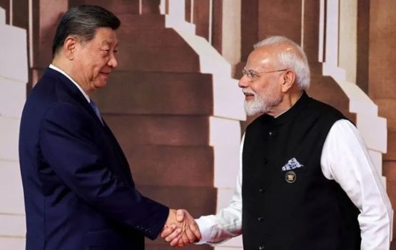 China ge mudhalah India in baroasaavaa minvaru boduve, viyafaarege deficit 112 billion Dollar ah